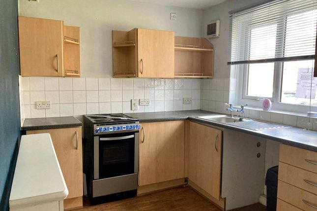 51, Willows Close, Tyne and Wear photo 3