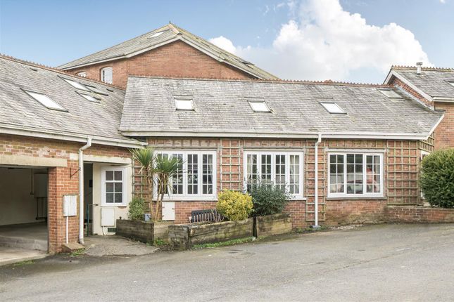 3-bed house on Zappo House, 15, Tower Lane, Ivybridge, £280,000