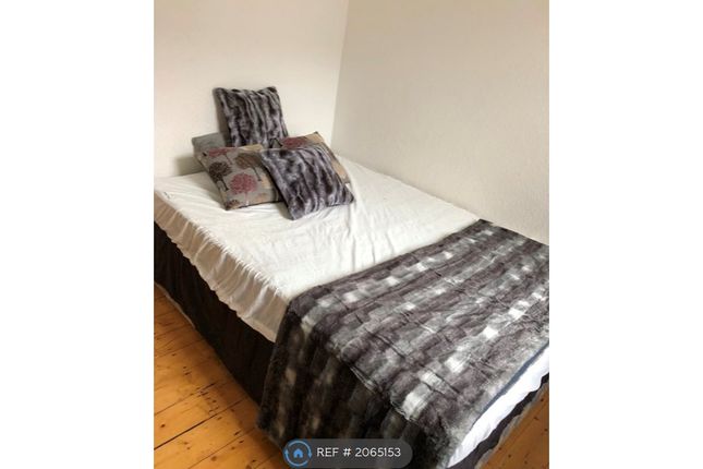Flat to rent in Forsyth Road, Newcastle Upon Tyne