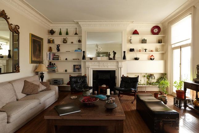 Flat for sale in Marloes Road, London, Kensington And Chelsea