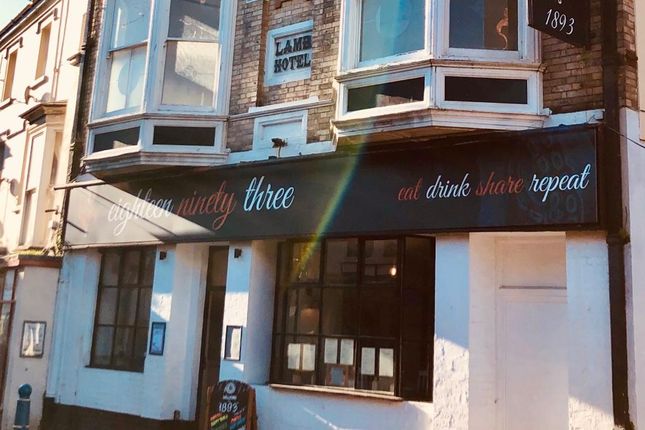 Pub/bar to let in High Street, Ilfracombe