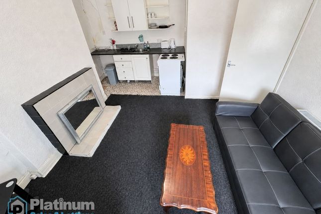 44, Blacker Road, Huddersfield photo 2