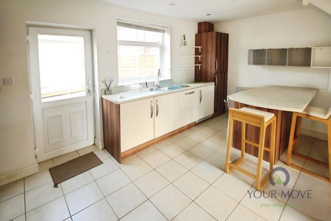 17, Birch Road, Manchester photo 5