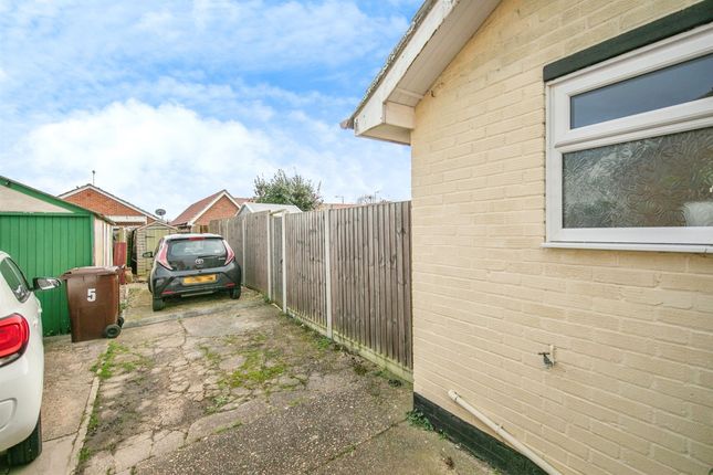 Semi-detached bungalow for sale in Remus Close, Mile End, Colchester