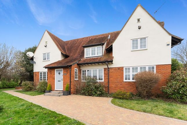 Thumbnail Detached house for sale in Crouchfield, Chapmore End, Ware