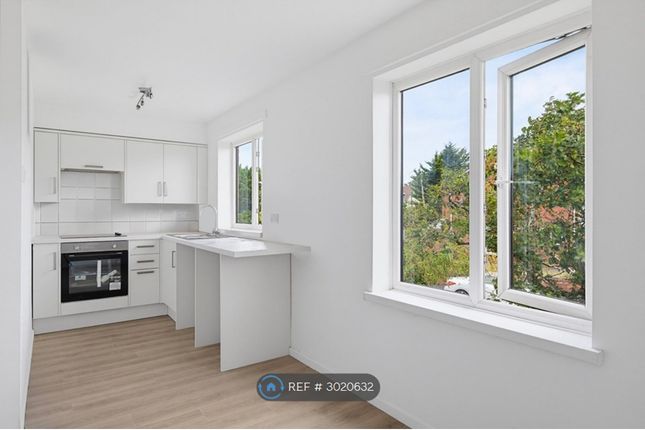 Holts Lane, Poulton-Le-Fylde photo 4