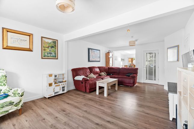 16 Elmfield Road, Cambridge photo 3
