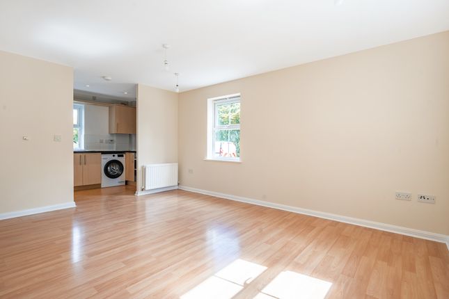 Flat for sale in Appleyard Close, Uckington, Cheltenham