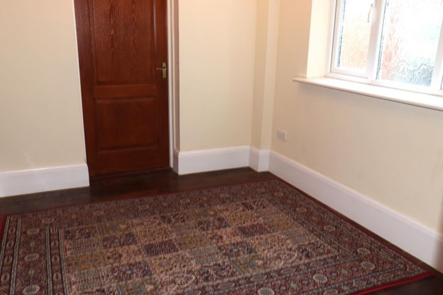 64, Westbourne Road, Luton photo 5