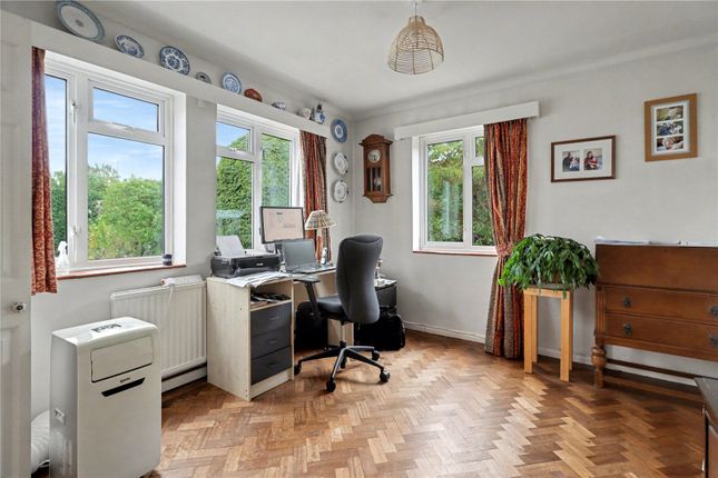 12, Fairfield Way, West Sussex photo 4