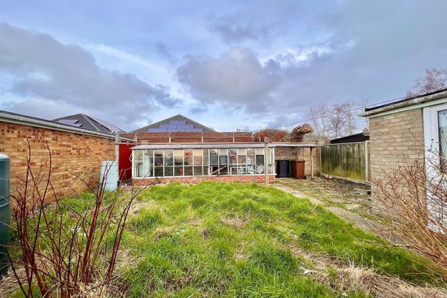 Detached bungalow for sale in Springfield North, Hemsby, Great Yarmouth