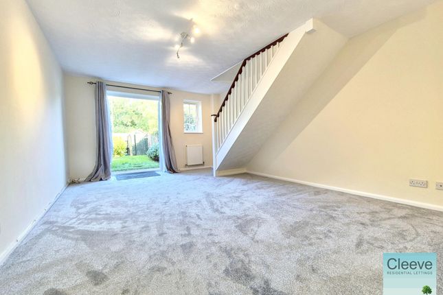 34, Harvesters View, Cheltenham photo 3
