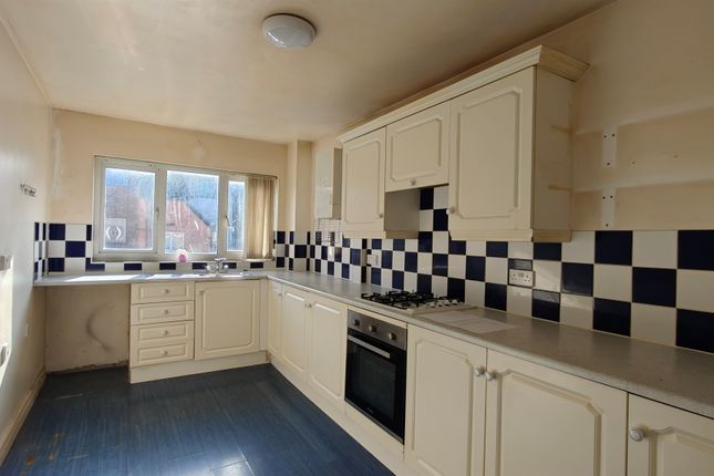 Flat 9, Harrington View, 27, Seabank Road, Wallasey photo 5