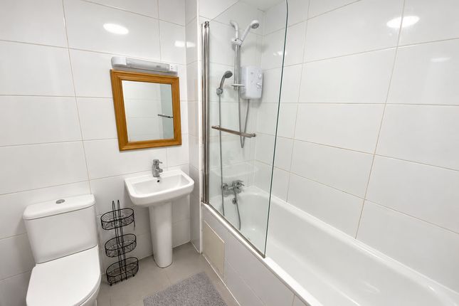 Arthur Avenue Flat A, Nottingham photo 4