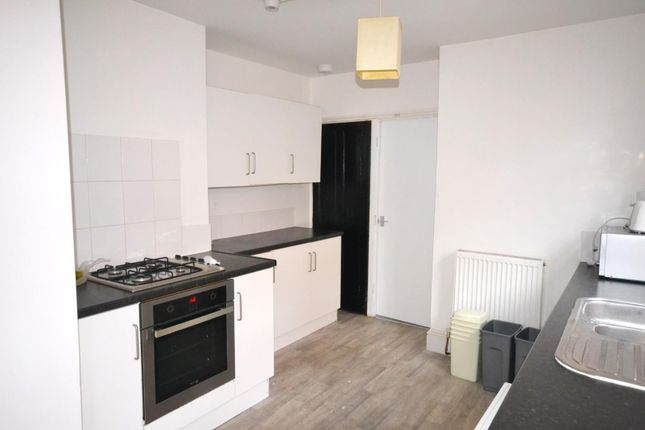 End terrace house to rent in Magdalen Road, Exeter