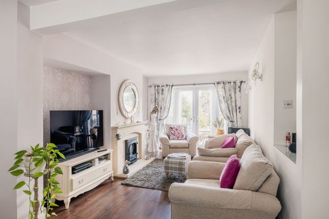 3 Boterys Cross Castle Street, Redhill photo 4