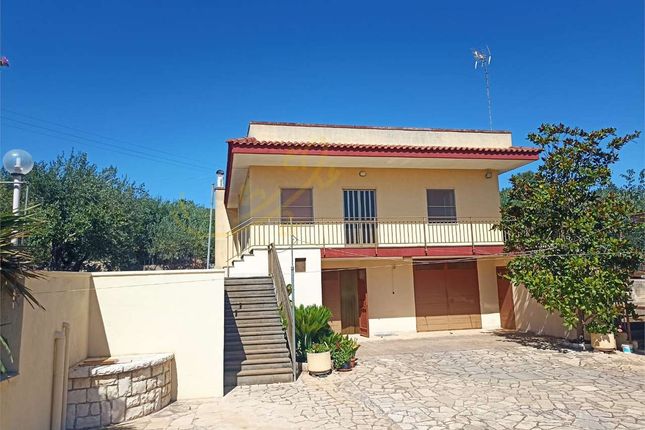 Property for sale in Putignano, Puglia, 70017, Italy