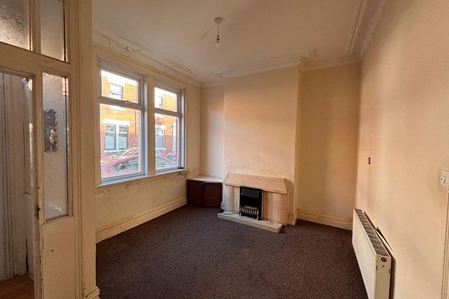 43 Goldfinch Street, Preston photo 2