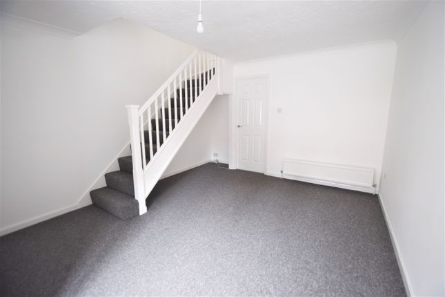 24, Waldon Gardens, Southampton photo 3