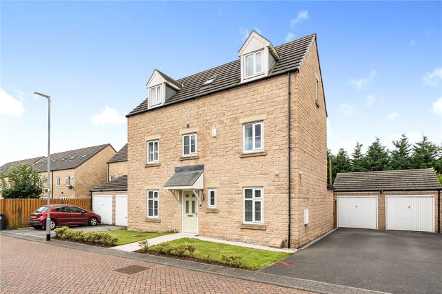 Thumbnail Detached house for sale in Regent Place, Thorpe, Wakefield