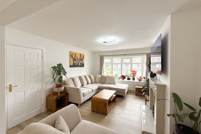 19 Woodville Road, Newcastle Upon Tyne photo 5