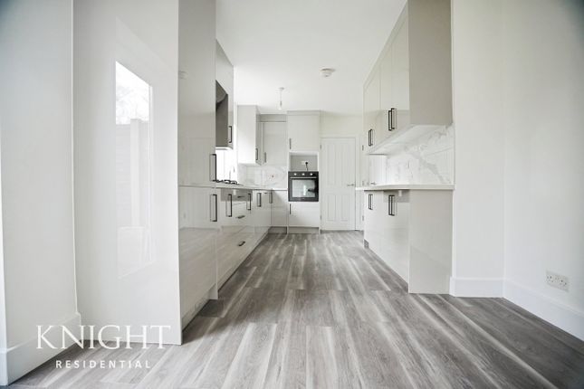 4, Egerton Green Road, Colchester photo 4