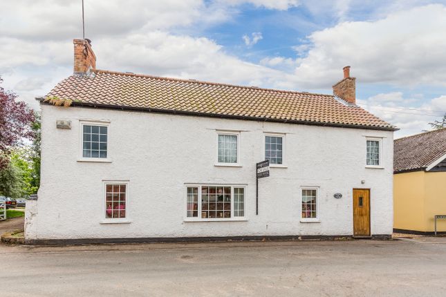 Hayfield Cottage Brewery Lane Everton Doncaster Dn10 3 Bedroom