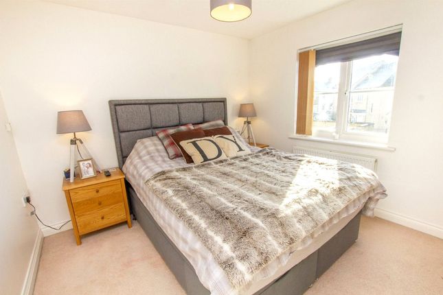 12, Blackthorn Mews, Oxfordshire photo 4