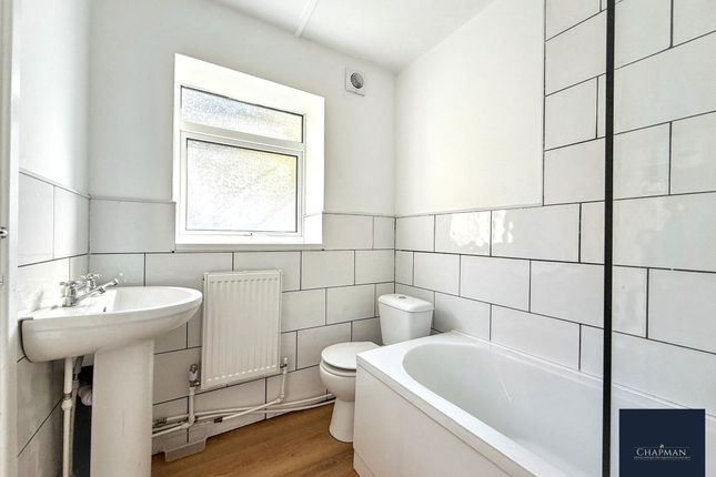 59 Brook Street, Treorchy photo 3