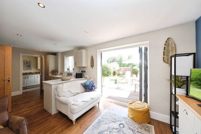 15, Paget Road, DERBY photo 3