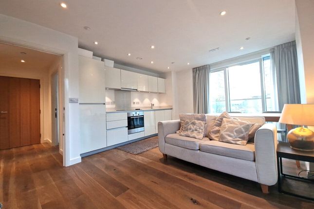 1-bed flat on Flat 2, Residence Tower,, Woodberry Grove,, London, £380,000