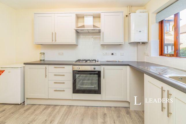 12, Groundsel Close, Milton Keynes photo 4