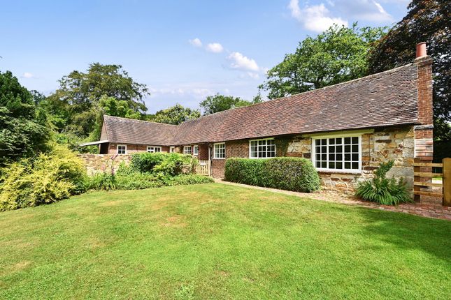 2-bed house on Spinners Cottage,, The Street, Ashdown Forest, £565,000