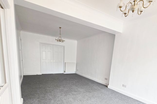 29, Lamborne Road, Leicester photo 3
