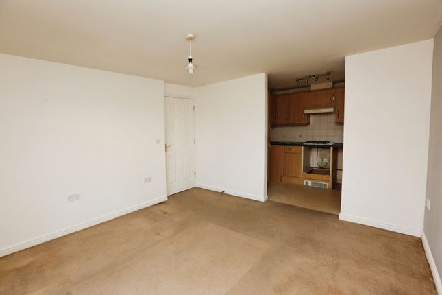 25, Chadwick Way, Southampton photo 4