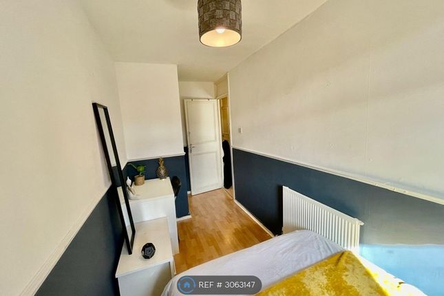 Ashbrook Road, London photo 4