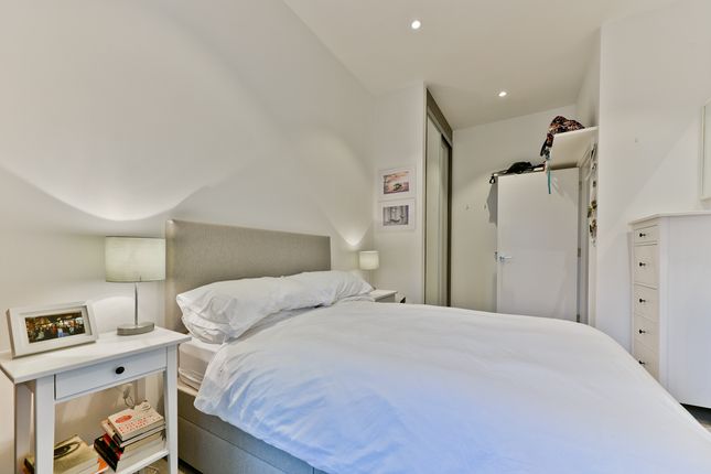 2 Lux Apartments, Broomhill Road, Wandsworth photo 4