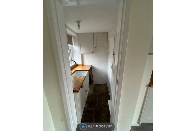 Garden View, Barnsley Road Upper Cumberworth, Huddersfield photo 3