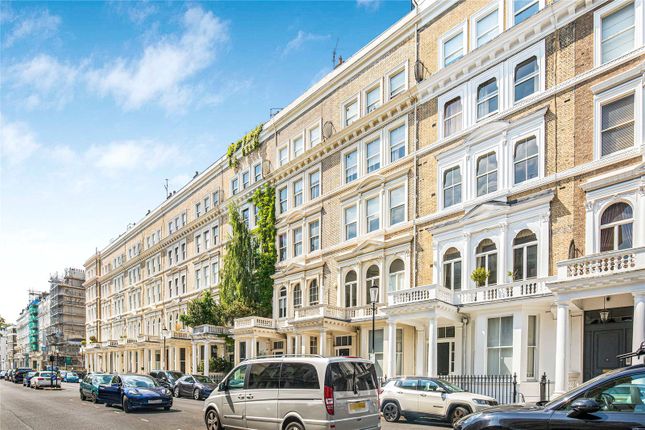 Thumbnail Maisonette for sale in Queens Gate Place, South Kensington, London