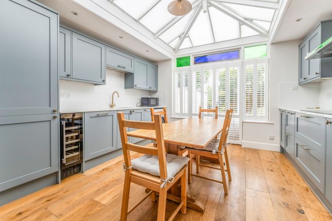 15B, Colinette Road, London photo 2