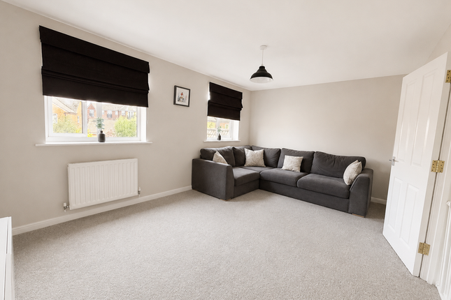 8, Sherbourne Drive, Derby photo 2