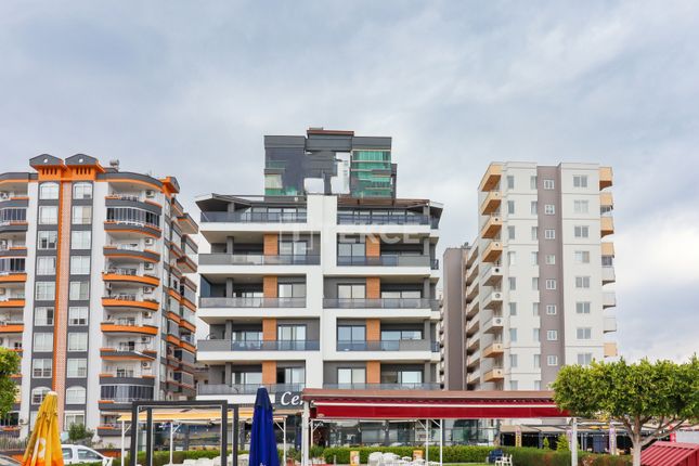 Apartment for sale in Alata, Erdemli, Mersin, Türkiye