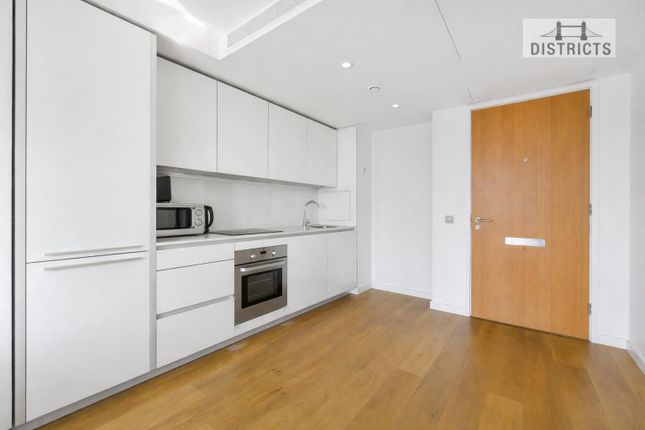 34.08 Strata Building, 8 Walworth Road, London photo 2