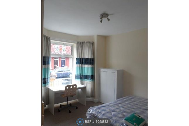Arnside Street, Manchester photo 4