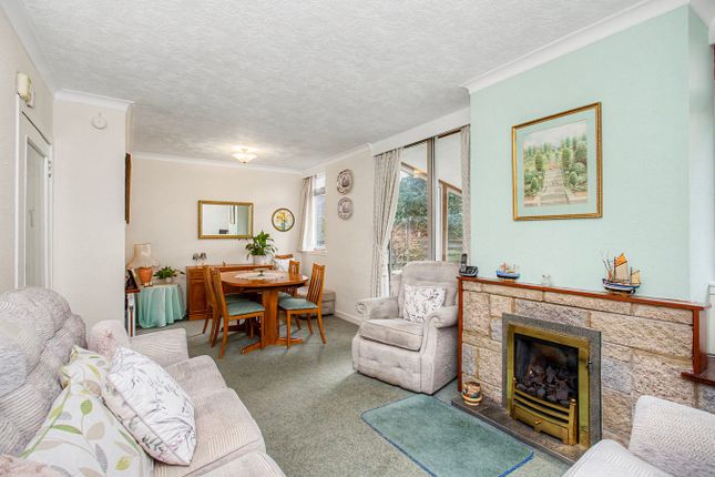9, Baberton Crescent, Edinburgh photo 4