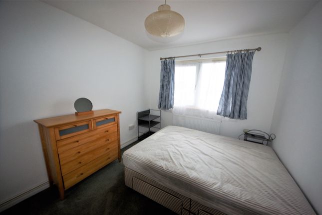Flat to rent in Barnsbury Estate, London