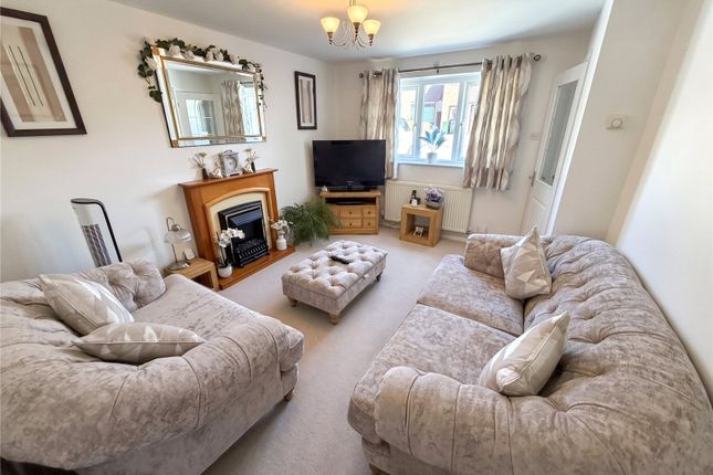 18, Maple Wood, Telford photo 2