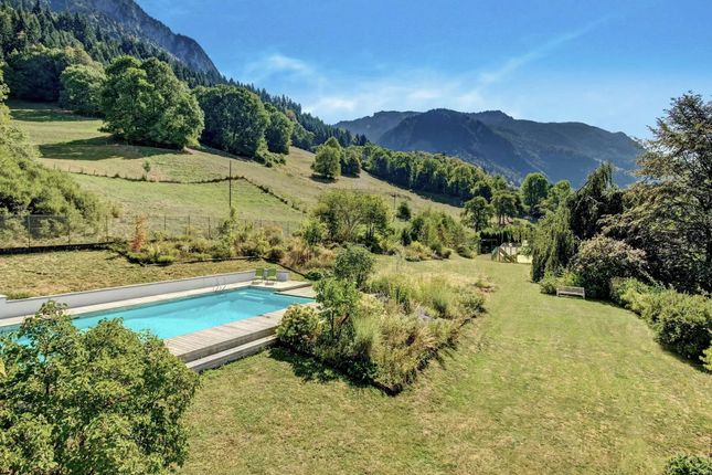 Villa for sale in Le Grand Bornand, Annecy / Aix Les Bains, French Alps / Lakes