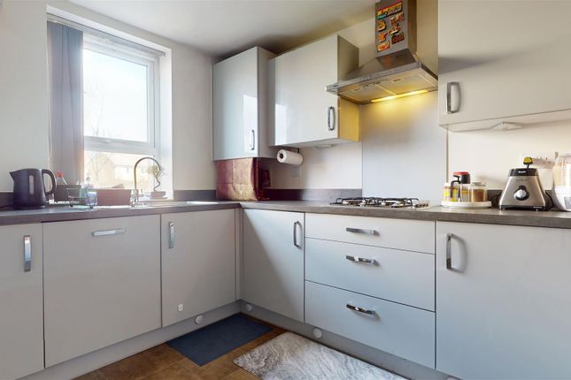 25, Burney Drive, Milton Keynes photo 5