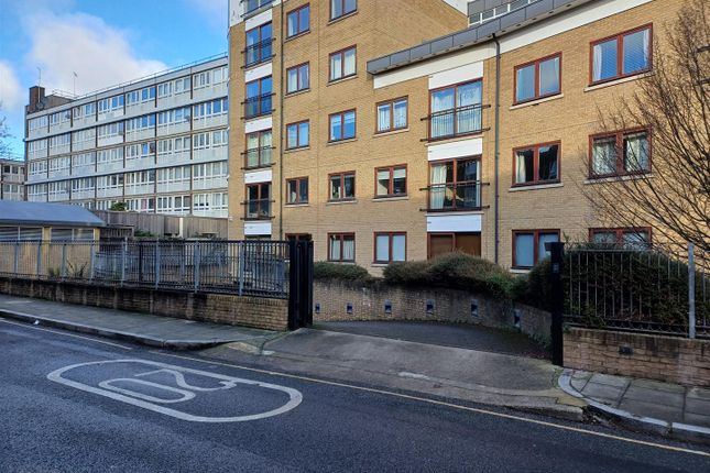 CPS 14, Angelis Apartments, Graham Street, London photo 2